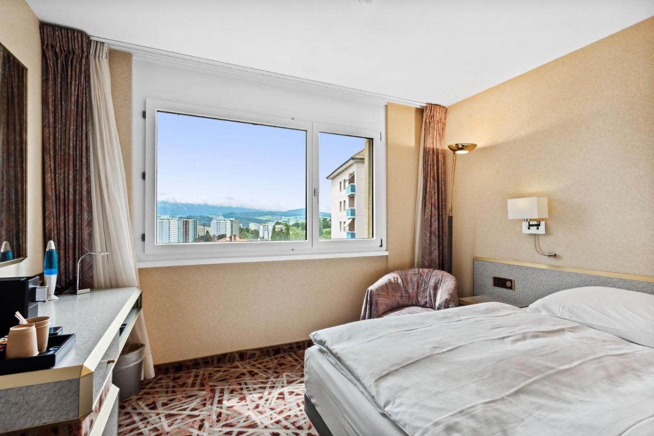 Becozy Au Parc Retro Edition Self-Check-In Rooms & Studios Fribourg Exterior foto