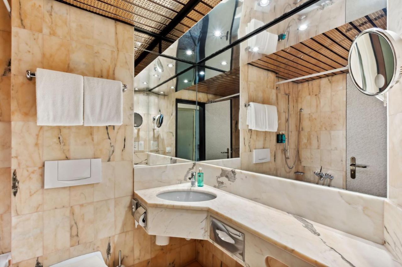 Becozy Au Parc Retro Edition Self-Check-In Rooms & Studios Fribourg Exterior foto