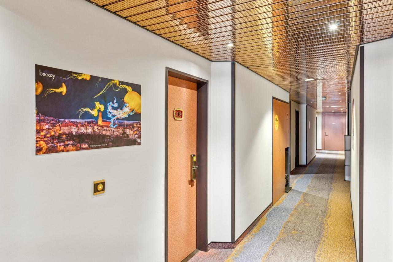 Becozy Au Parc Retro Edition Self-Check-In Rooms & Studios Fribourg Exterior foto
